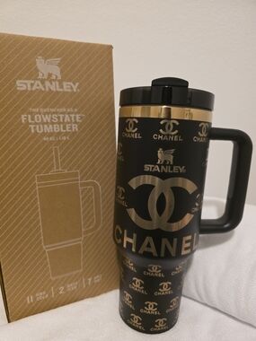 Stanley Black Gold Engraved Logo FlowState Quencher Tumbler 40 Oz